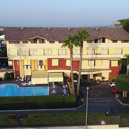 Hotel Agora Sure Hotel Collection By Best Western Lago Patria Bagian luar foto