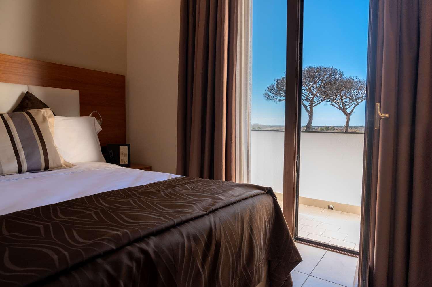 Hotel Agora Sure Hotel Collection By Best Western Lago Patria Bagian luar foto