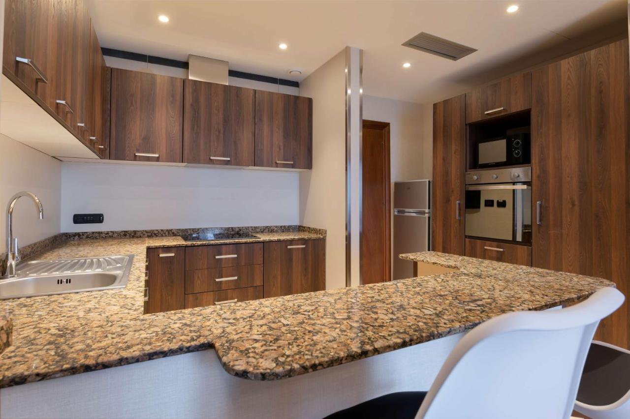 Hotel Agora Sure Hotel Collection By Best Western Lago Patria Bagian luar foto
