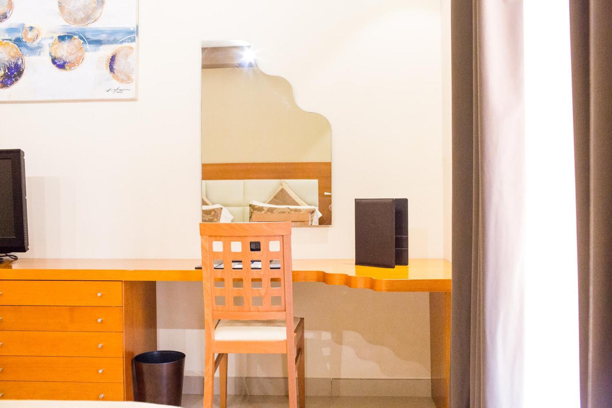 Hotel Agora Sure Hotel Collection By Best Western Lago Patria Ruang foto
