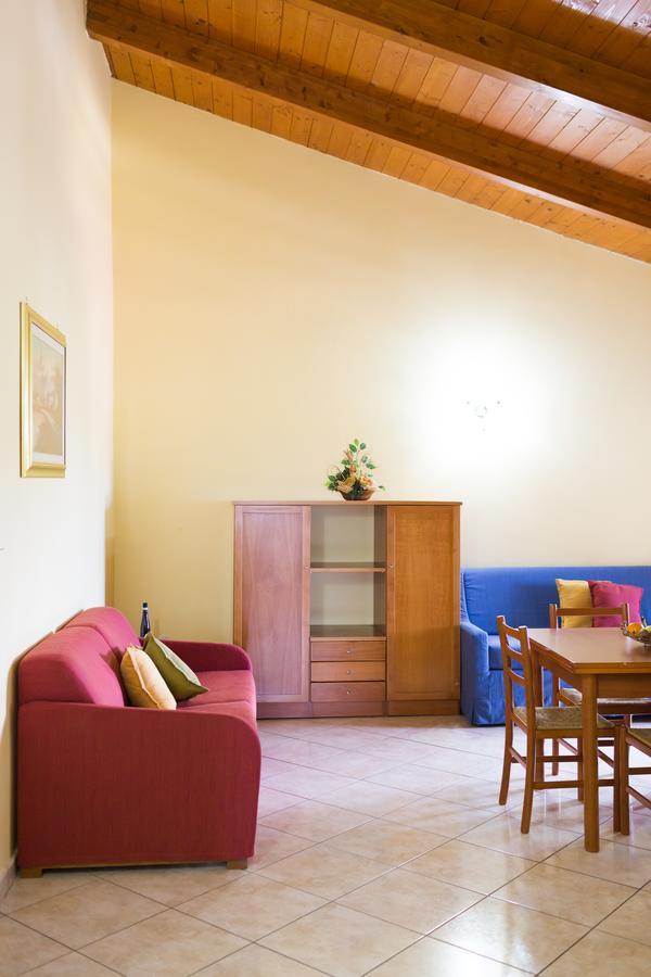 Hotel Agora Sure Hotel Collection By Best Western Lago Patria Bagian luar foto