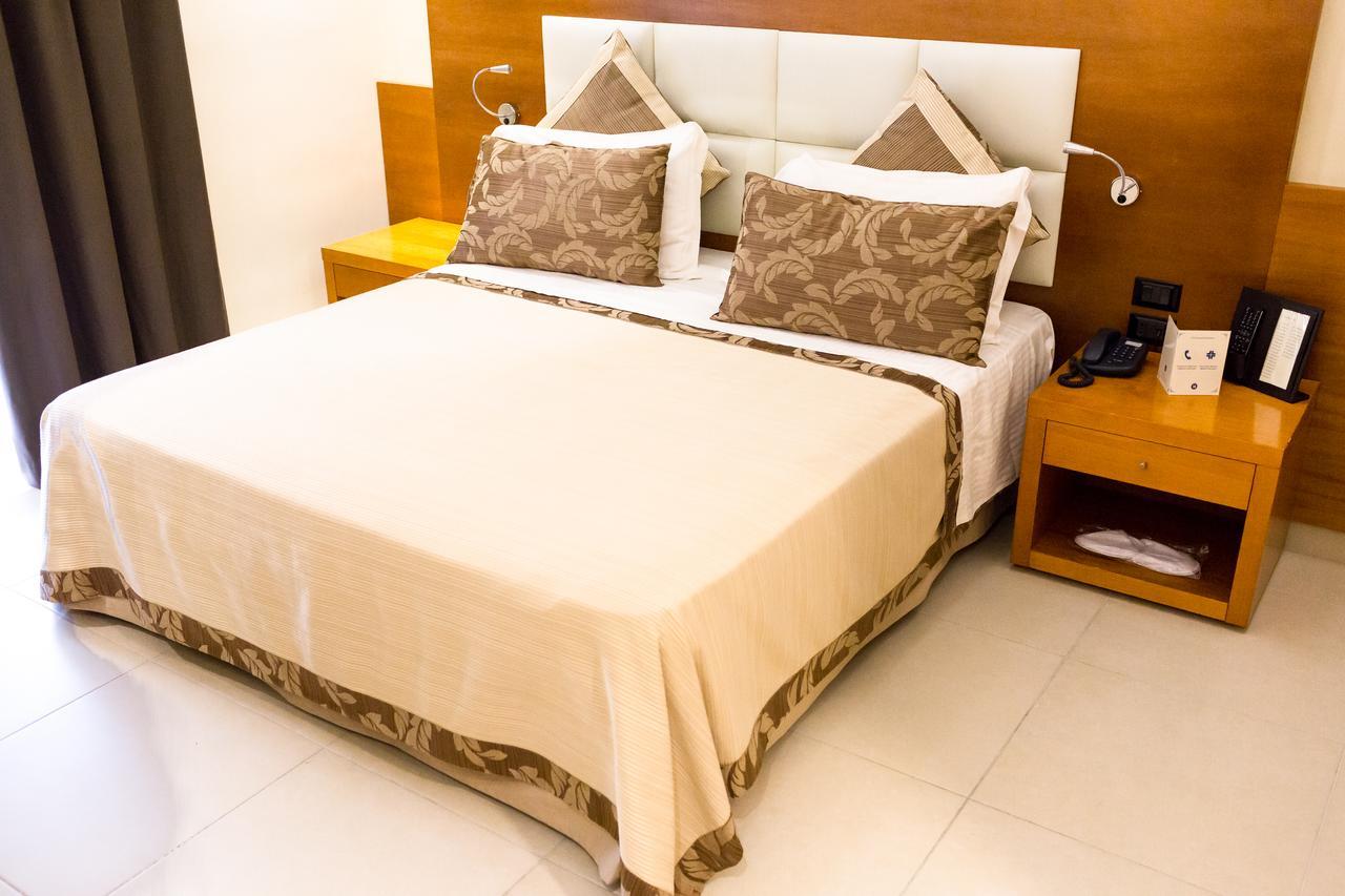 Hotel Agora Sure Hotel Collection By Best Western Lago Patria Bagian luar foto